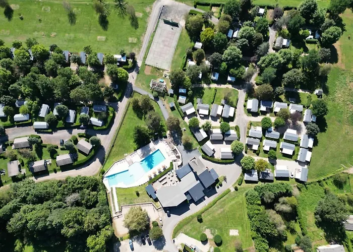 Marmotel 4* Saint-Geniez-dʼOlt